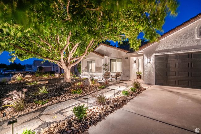 View of front facade with a garage | Image 4