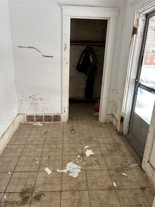 5042 Dailey St, Detroit, MI, 48204-2971 | Card Image