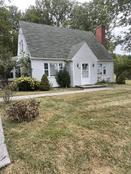 27 Middle River Dr, VERONA, VA, 24482-2561 | Card Image