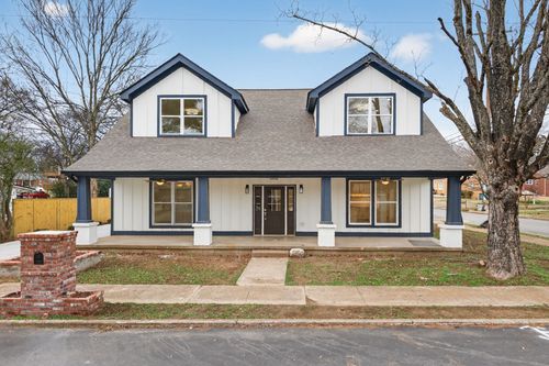 410 3rd Ave, Fayetteville, TN, 37334-2104 | Card Image