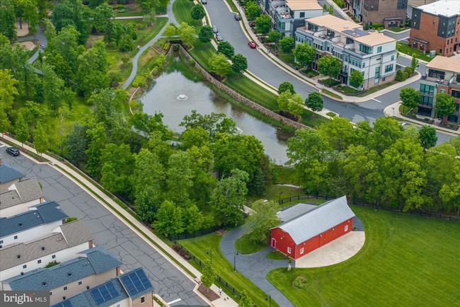 20790 Duxbury Ter, Townhouse with 4 bedrooms, 4 bathrooms and null parking in ASHBURN VA | Image 65