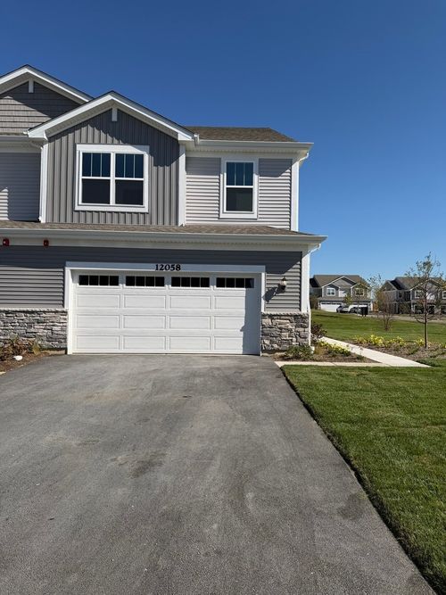 12058 Jordi Rd, Huntley, IL, 60142-2560 | Card Image