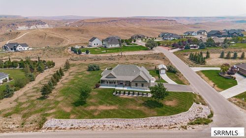 8065 S Blackhawk Dr, Idaho Falls, ID, 83406-8322 | Card Image