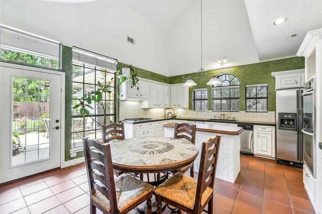 19815 Atascocita Pines Dr, House other with 4 bedrooms, 3 bathrooms and 2 parking in Humble TX | Image 9