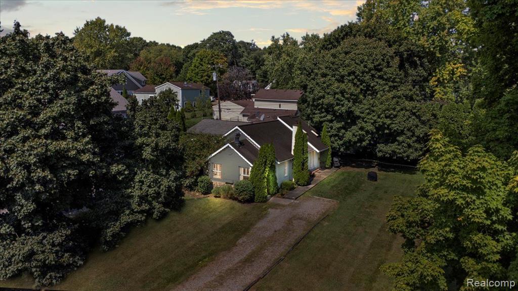 Sunset St, Northville, MI 48167 #1