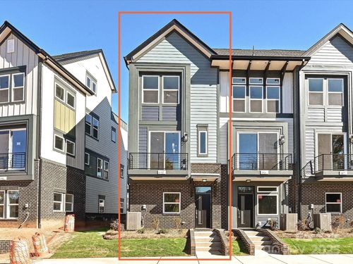 eqx1667-920 Callahan St, Charlotte, NC, 28206 | Card Image