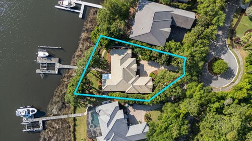 4368 Old Bayou Trl, Destin, FL, 32541-3422 | Card Image