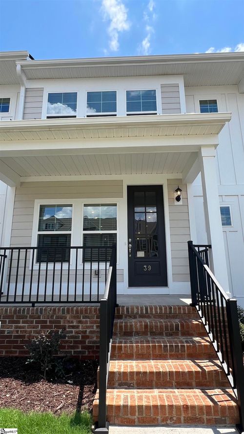 39 Leander Dr, Greer, SC, 29651-2029 | Card Image