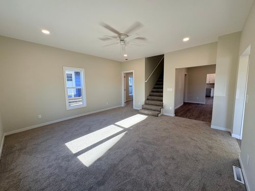 407 N 3rd St, Marshall, MN, 56258-1401 | Card Image