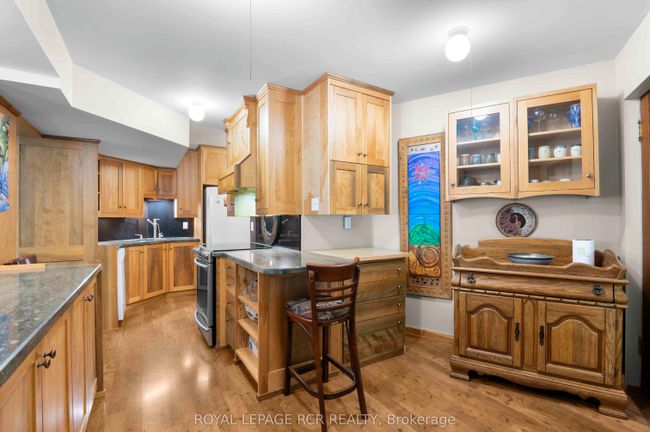 487151 Side Rd, House other with 8 bedrooms, 4 bathrooms and 15 parking in Mono ON | Image 12