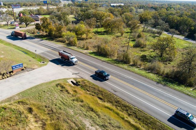 119 W State Highway 21, Home with 0 bedrooms, 0 bathrooms and null parking in Cedar Creek TX | Image 10