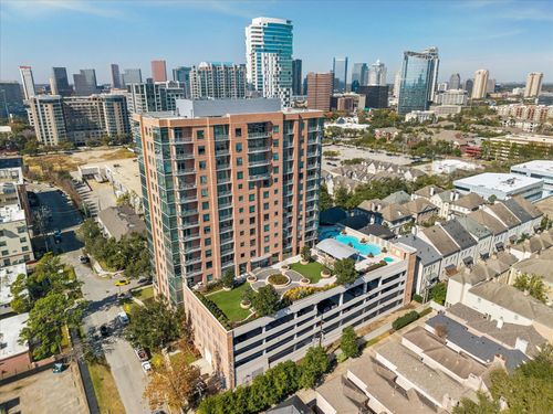 1606-2207 Bancroft St, Houston, TX, 77027-3732 | Card Image