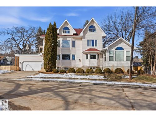 9228 100 Ave Nw, Edmonton, AB, T5H0A3 | Card Image