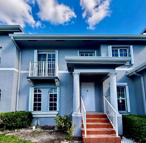 apt-5-5200 Nw 109th Ave, Doral, FL, 33178-3941 | Card Image