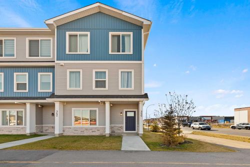 344 Corner Meadows Sq Ne, Calgary, AB, T3N2N1 | Card Image