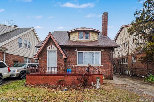15095 Lesure St, Detroit, MI, 48227-3246 | Card Image