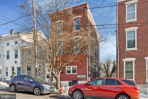 side-2-206 Ripka St, PHILADELPHIA, PA, 19127-1134 | Card Image