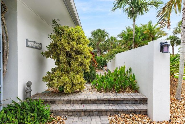 2150 Se Golfview Ln, House other with 3 bedrooms, 5 bathrooms and null parking in Stuart FL | Image 11