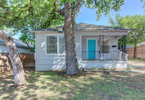 2910 E 12th St, Austin, TX, 78702-2402 | Card Image