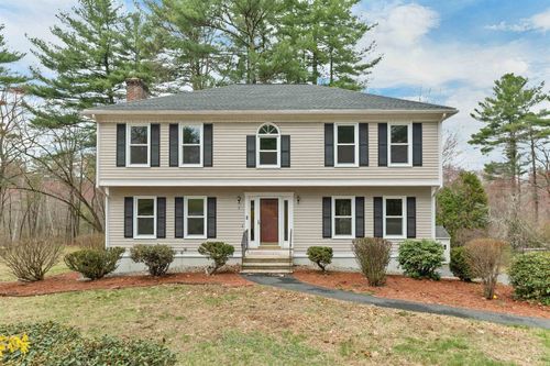 9 Isabella Dr, Londonderry, NH, 03053-3044 | Card Image