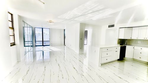4a-1600 S Ocean Drive, Hollywood, FL, 33019 | Card Image