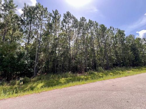 NHN Magnolia St, Waveland, MS, 39576 | Card Image
