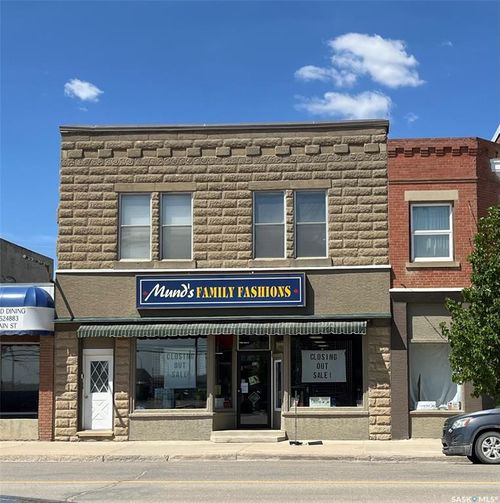 113 &amp; 115 Main St, Melfort, SK, S0E1A0 | Card Image