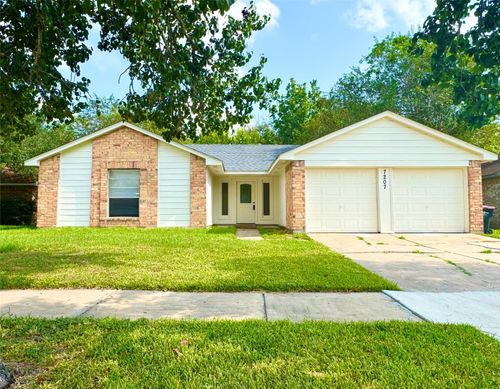 7207 Zieglers Grv, Richmond, TX, 77469-6034 | Card Image