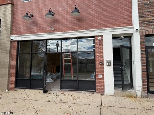 302-10 E Washington Ave, Washington, NJ, 07882-2048 | Card Image