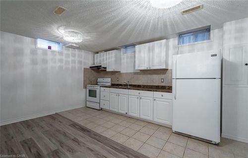 2-30 Richview Dr, Hamilton, ON, L9B2V6 | Card Image