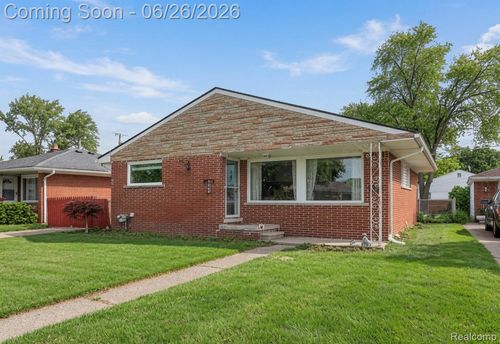 7660 Louise Ct, Westland, MI, 48185-5561 | Card Image