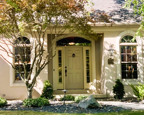 35 Eagle Creek Dr, Norwalk, OH, 44857-8850 | Card Image