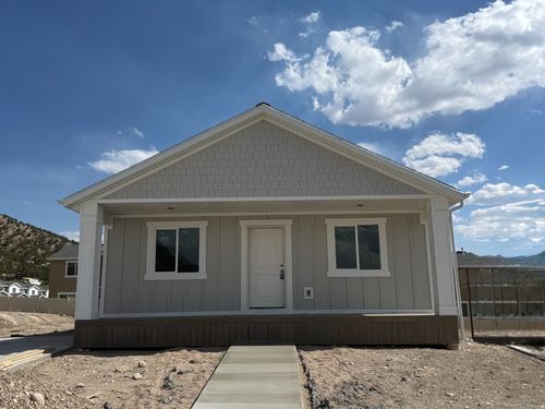 552 E 570 S, Nephi, UT, 84648-2156 | Card Image