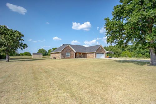 17491 N County Road 3330, Stratford, OK, 74872-7046 | Card Image