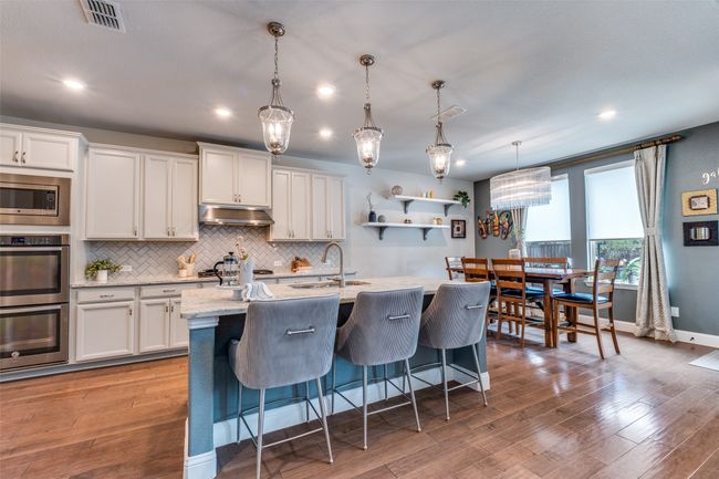 7405 River Park Dr, House other with 5 bedrooms, 4 bathrooms and null parking in Mckinney TX | Image 6