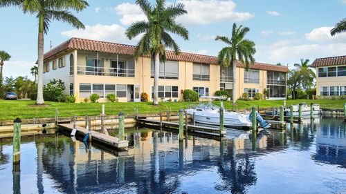 apt-q8-2600 S Kanner Hwy, Stuart, FL, 34994-4669 | Card Image