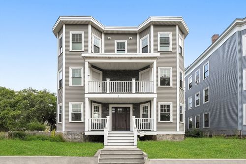 4-683-679 Columbia Rd, Boston, MA, 02125-1750 | Card Image