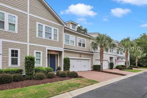 8 Creekstone Dr, Hilton Head Island, SC, 29926-4308 | Card Image