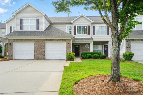 10316 Stineway Ct, Pineville, NC, 28134-7324 | Card Image