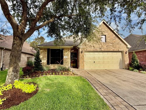 2405 Alamanni Dr, Pearland, TX, 77581-1629 | Card Image