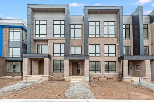 3072 Perkins Way, Oakville, ON, L6H7Z4 | Card Image