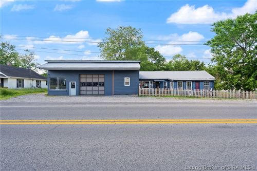 18 W State Road 64, Birdseye, IN, 47513-9428 | Card Image