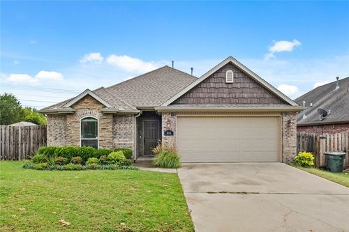 3112 N Autumn Rose Ave, Fayetteville, AR, 72704-4002 | Card Image