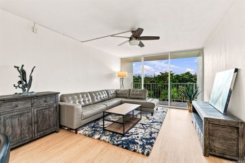 7e-98-410 Koauka Loop, Aiea, HI, 96701-4513 | Card Image