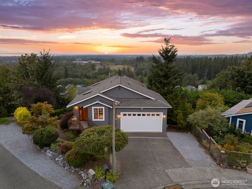 3358 Bellevue Pl, Bellingham, WA, 98226-3867 | Card Image