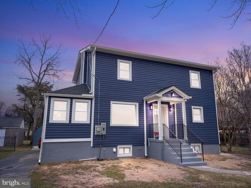 5010 Pierce Ave, COLLEGE PARK, MD, 20740-2527 | Card Image