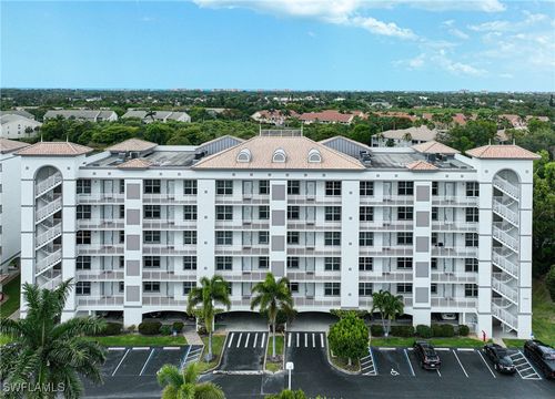 404-28700 Trails Edge Blvd, BONITA SPRINGS, FL, 34134-7566 | Card Image