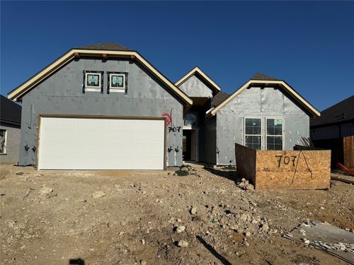 707 Broken Bow Ln, Cleburne, TX, 76033-4057 | Card Image