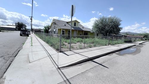 301 W Fourth St, Winkelman, AZ, 85192-0074 | Card Image