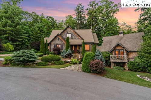 210 Farm Loop Rd, Banner Elk, NC, 28604-6431 | Card Image